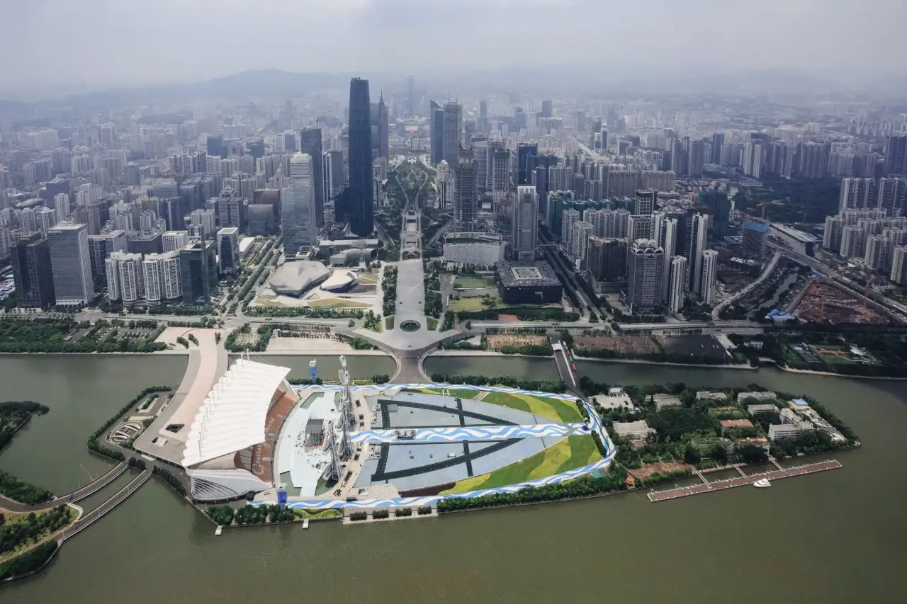 武汉万购屋家纺四件套全棉贡缎工艺与使用体验解析