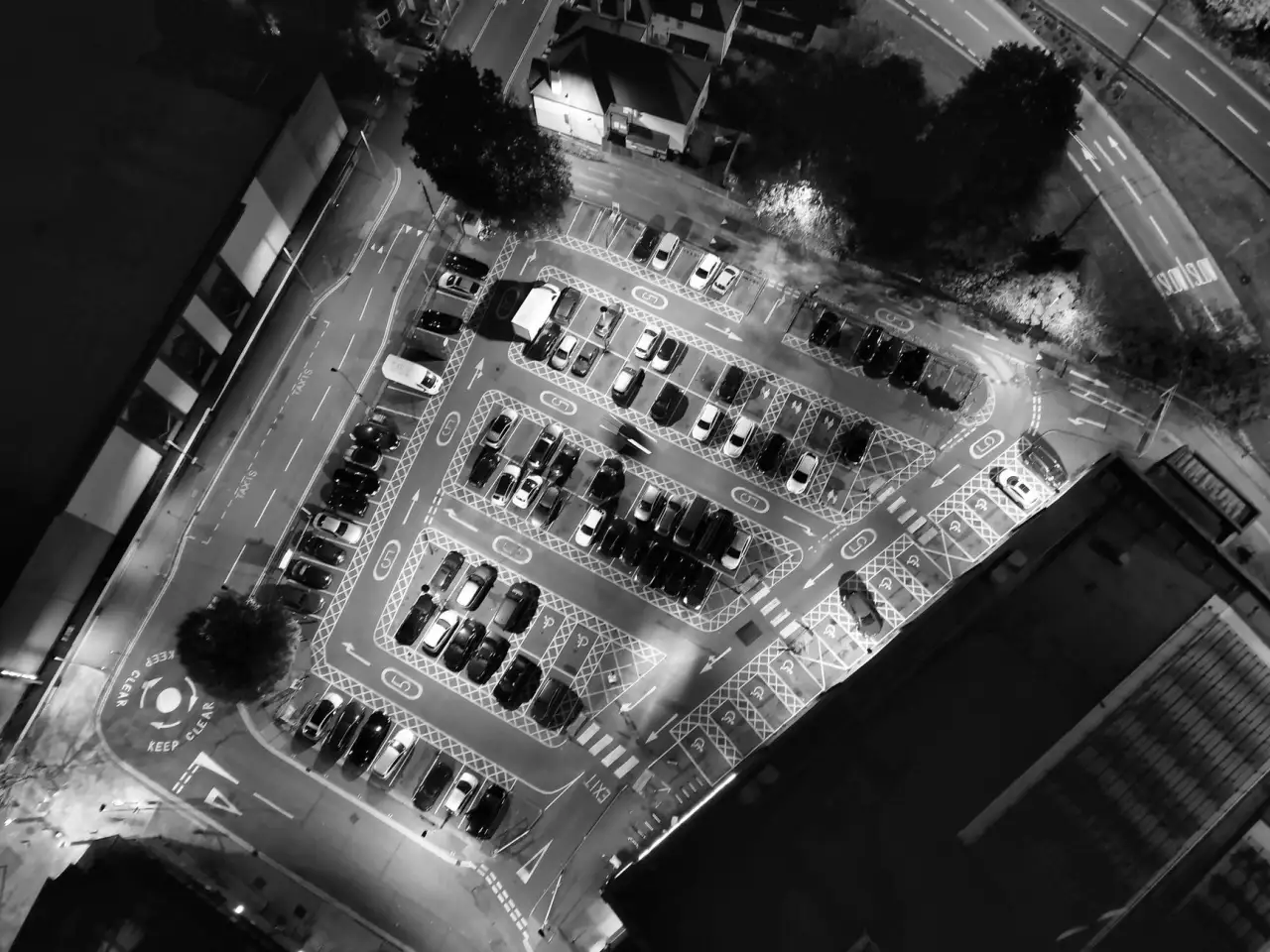 2025年家纺四件套面料技术趋势与环保工艺解析